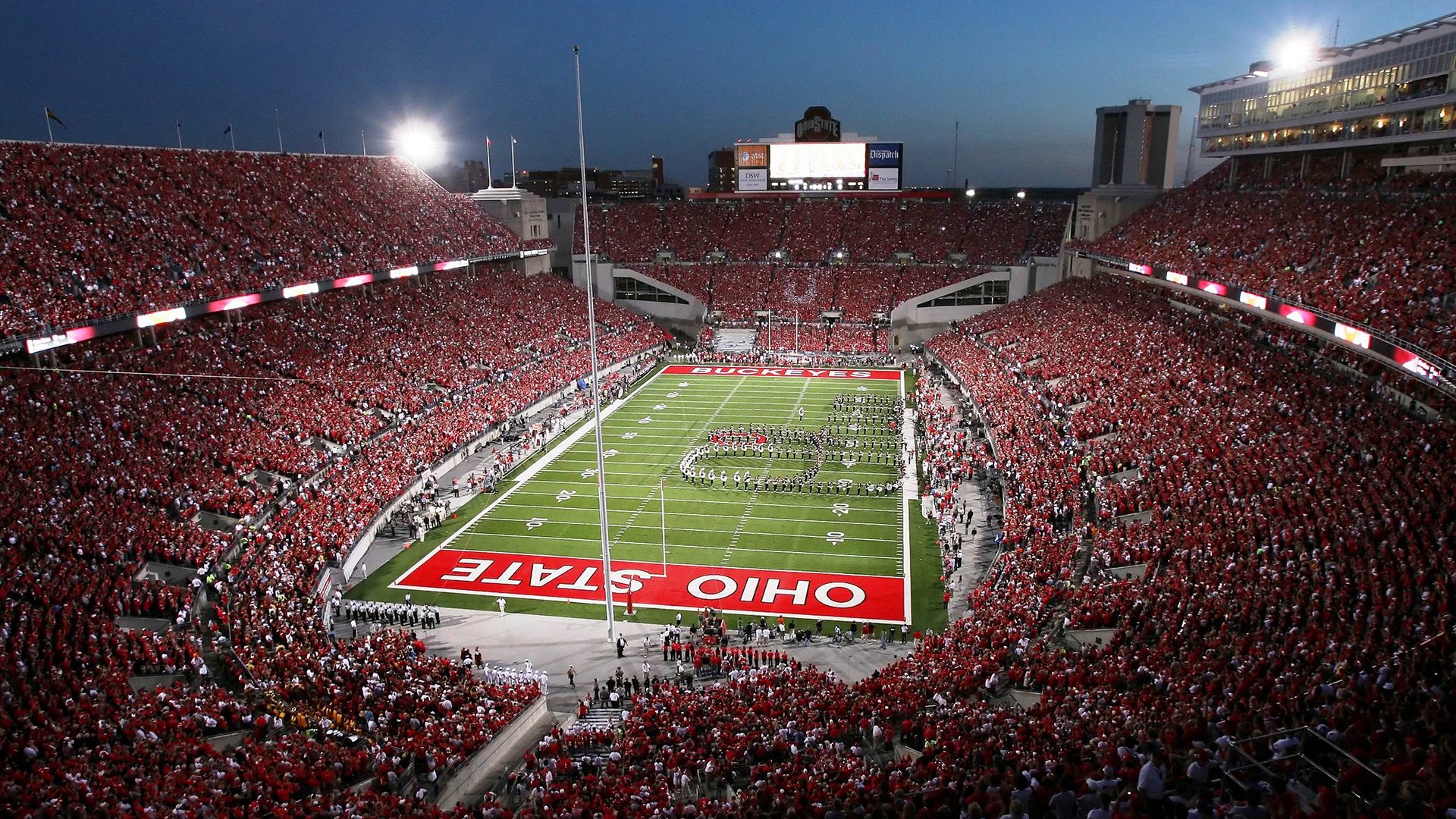 开云体育官方网站-双线奇迹,波兰铁骑横扫法兰西,马龙刷新不朽纪录